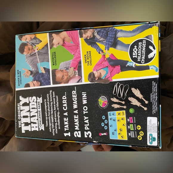 THE ORIGINAL TINY HANDS CHALLENGE BOARD GAME COMPLETE - Picture 6 of 6